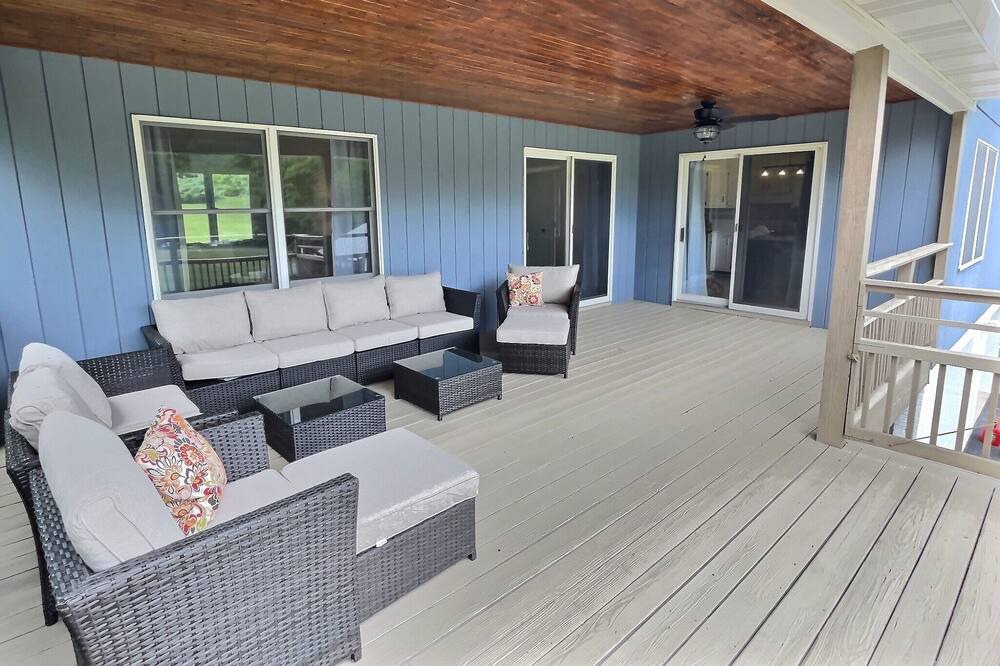 Photo of Patio Balcony in Bakerton
