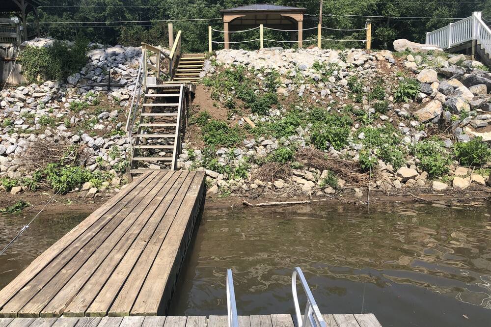 Photo of Outdoor in Bakerton