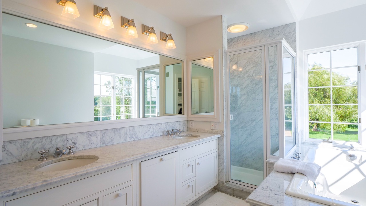 Photo of Kitchen in Water Mill