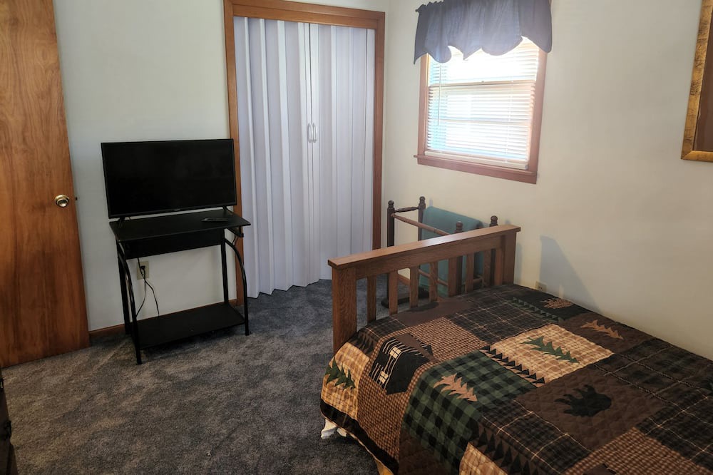Photo of Bedroom in East Syracuse