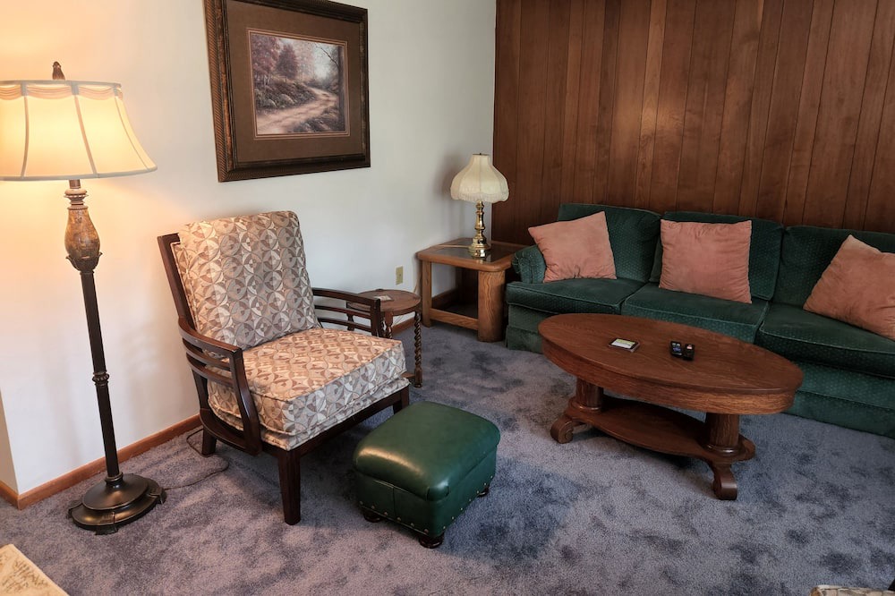 Photo of Livingroom in East Syracuse