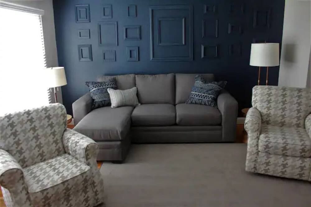 Photo of Livingroom in Williamsville