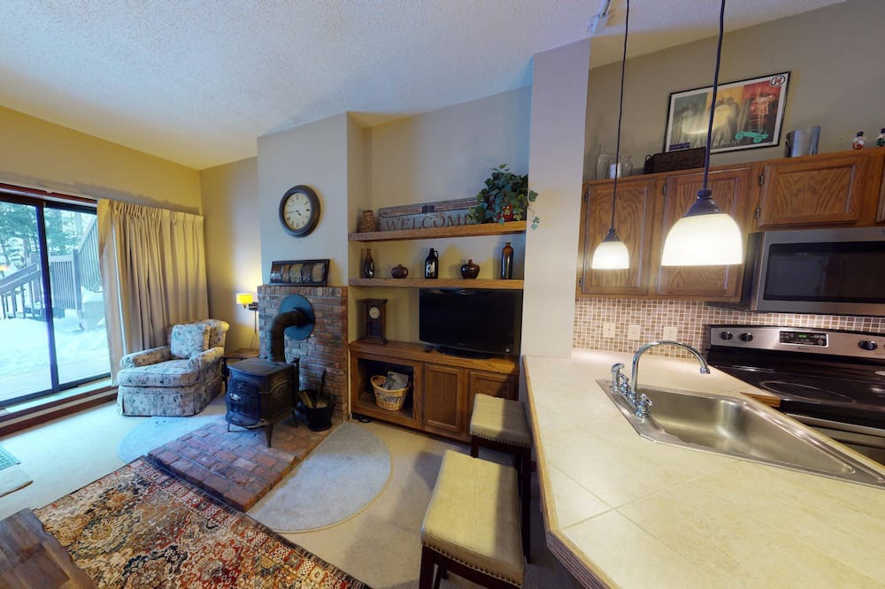 Photo of Bedroom in Pittsfield