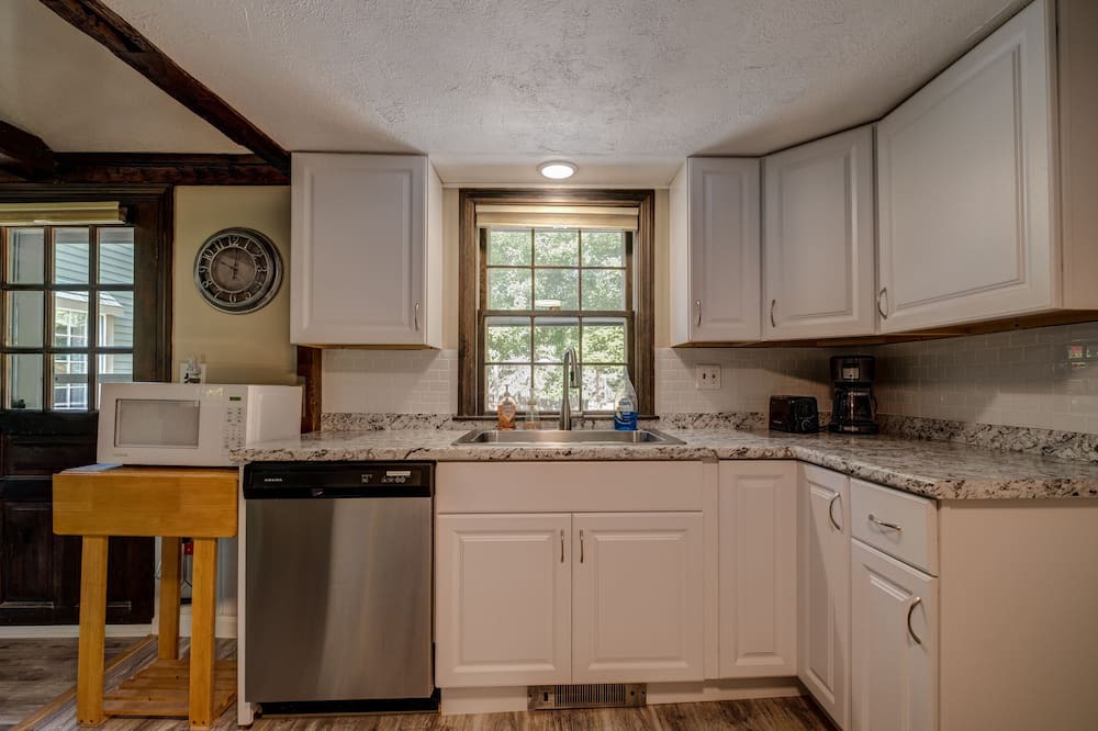Photo of Kitchen in Effingham