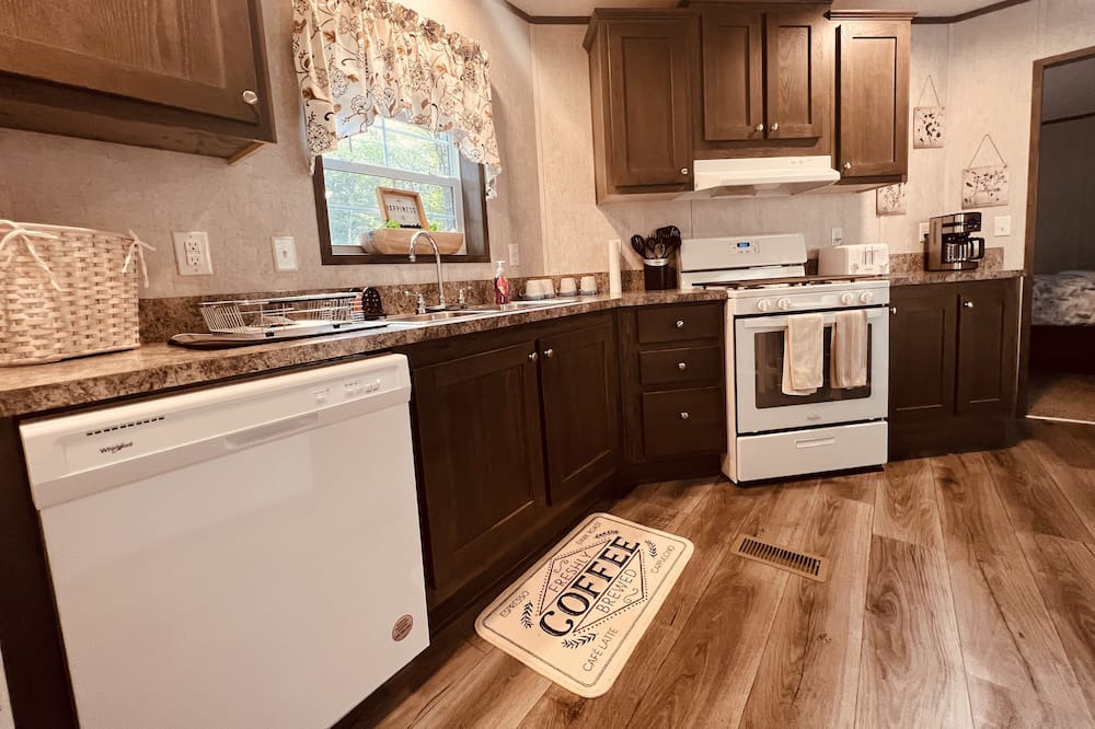 Photo of Kitchen in Middle Grove