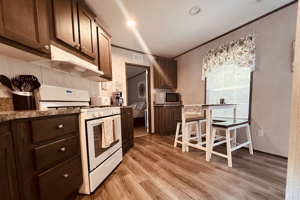 Photo of Kitchen in Middle Grove