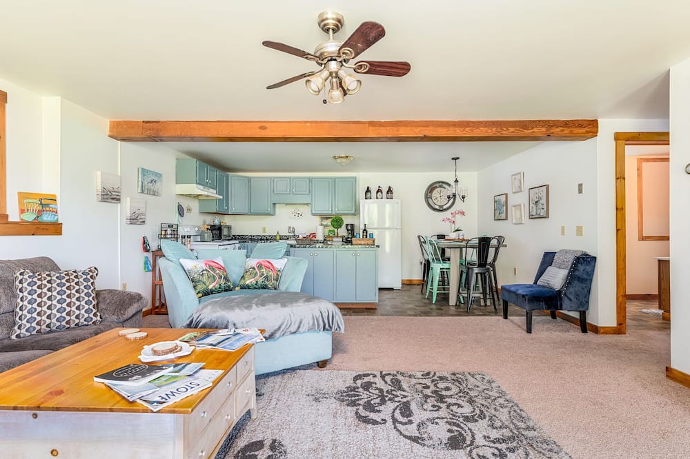 Photo of Livingroom in Eastern Vermont