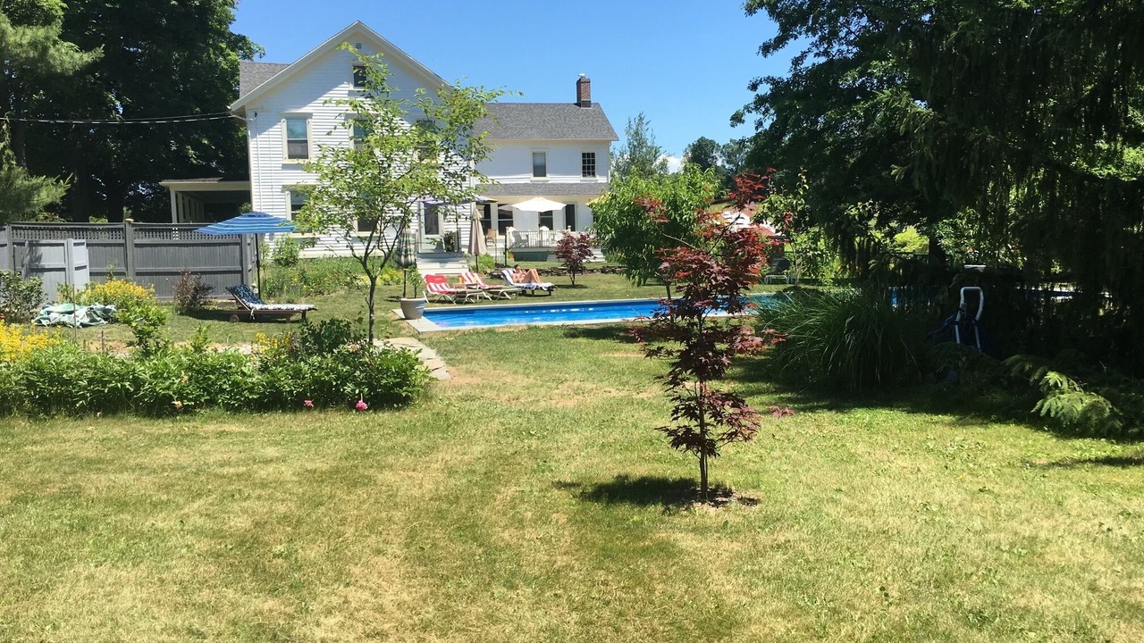 Photo of Outdoor in Hollowville