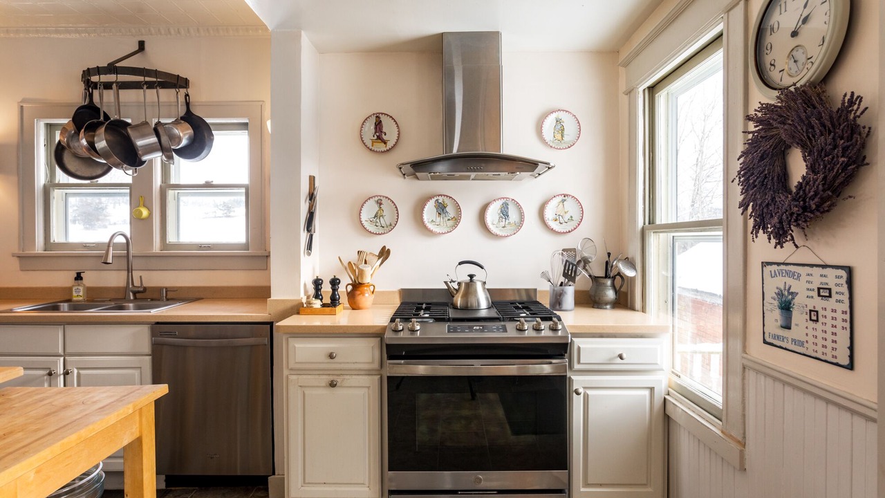 Photo of Kitchen in Hollowville
