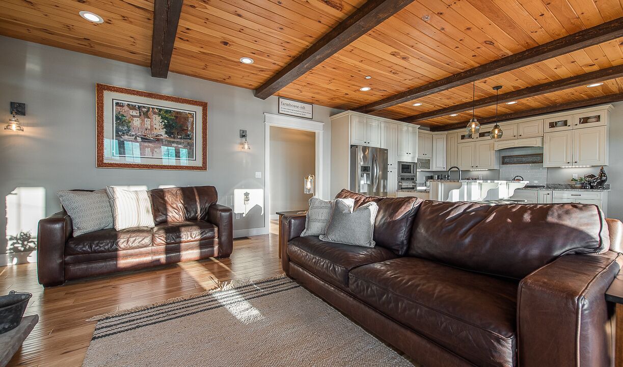 Photo of Livingroom in Laconia