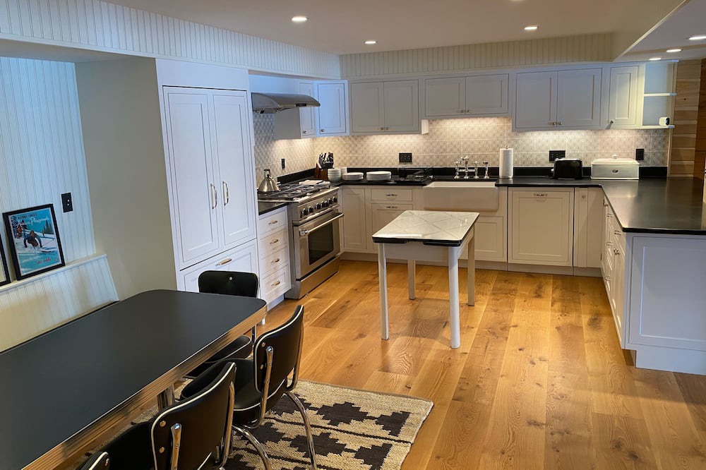 Photo of Kitchen in Bomoseen