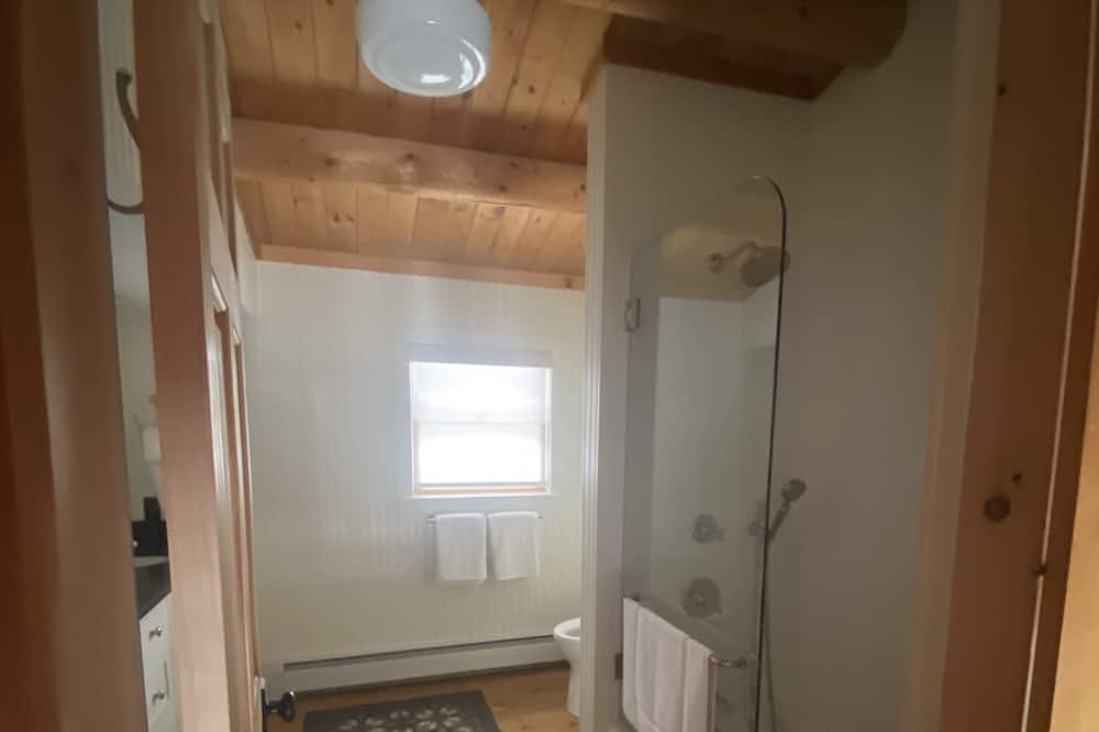 Photo of Bedroom in Bomoseen