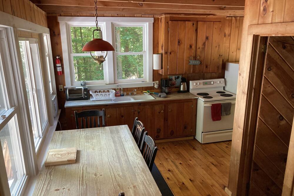 Photo of Kitchen in Edinburg
