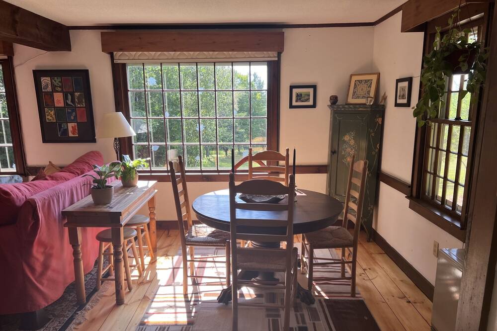 Photo of Livingroom in West Hartford
