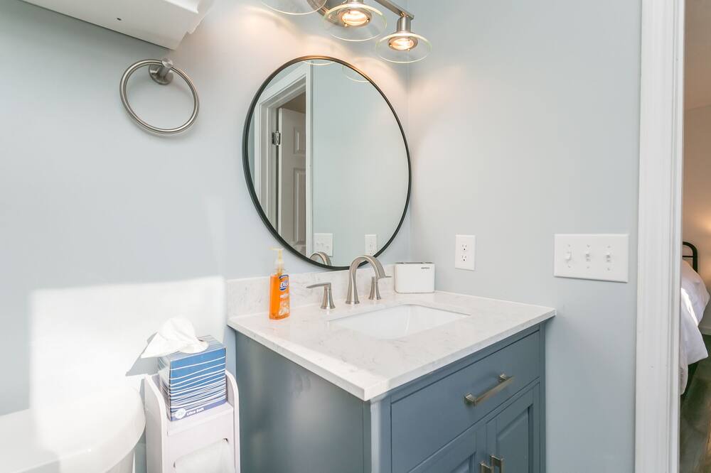 Photo of Bathroom in Holcomb