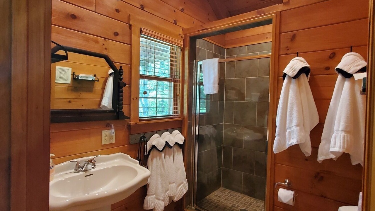 Photo of Bathroom in Galax