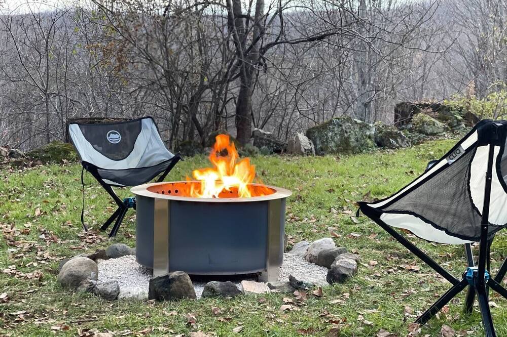 Photo of Outdoor in Woodstock