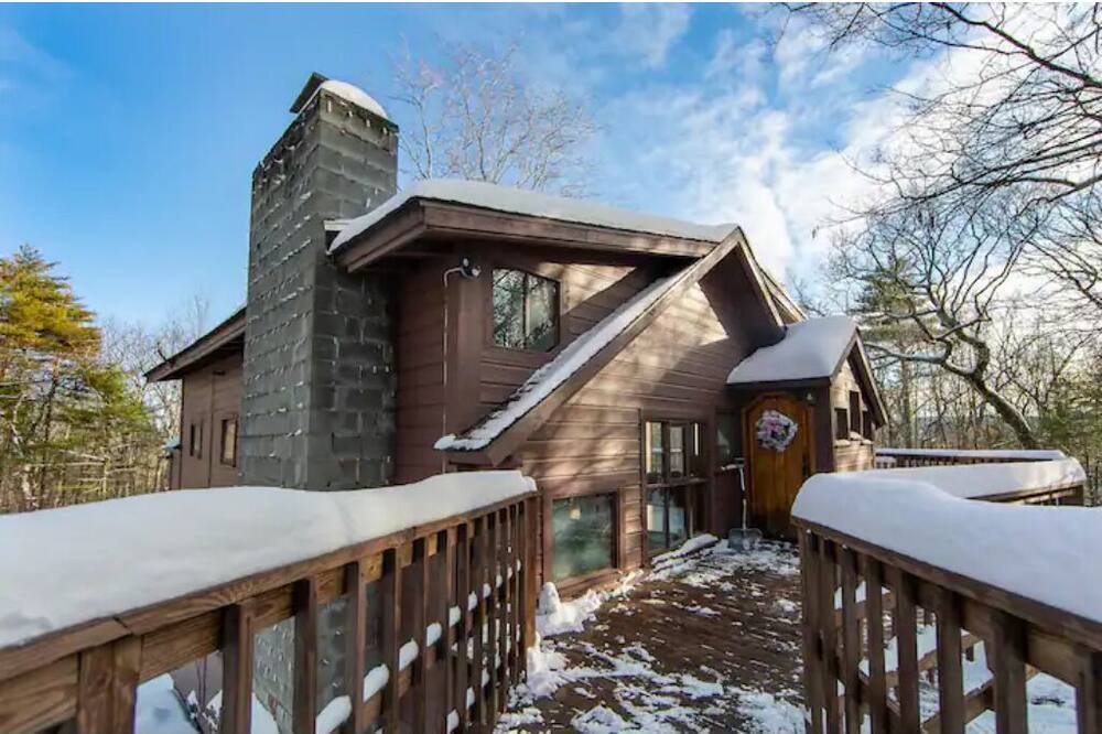 Photo of Outdoor in Woodstock