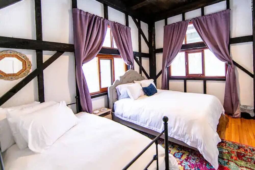 Photo of Bedroom in Woodstock