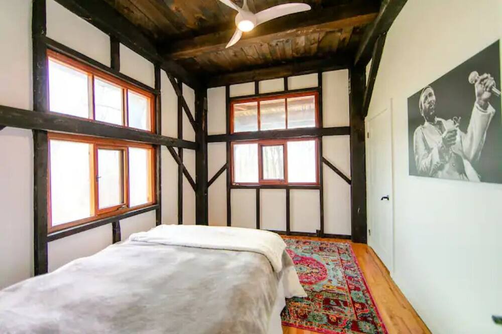 Photo of Bedroom in Woodstock