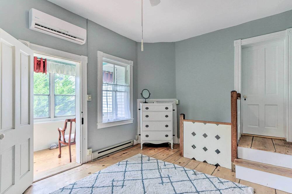Photo of Bedroom in Shepherdstown
