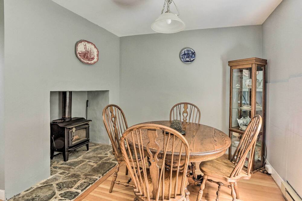 Photo of Kitchen in Shepherdstown