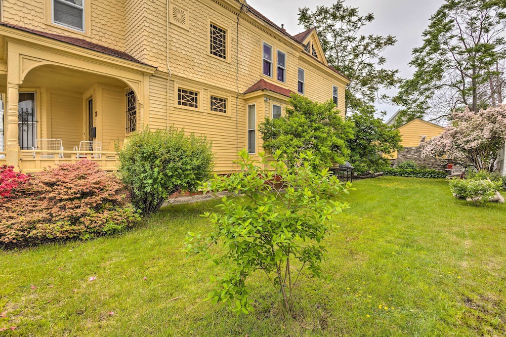 Photo of Outdoor in Lawrence