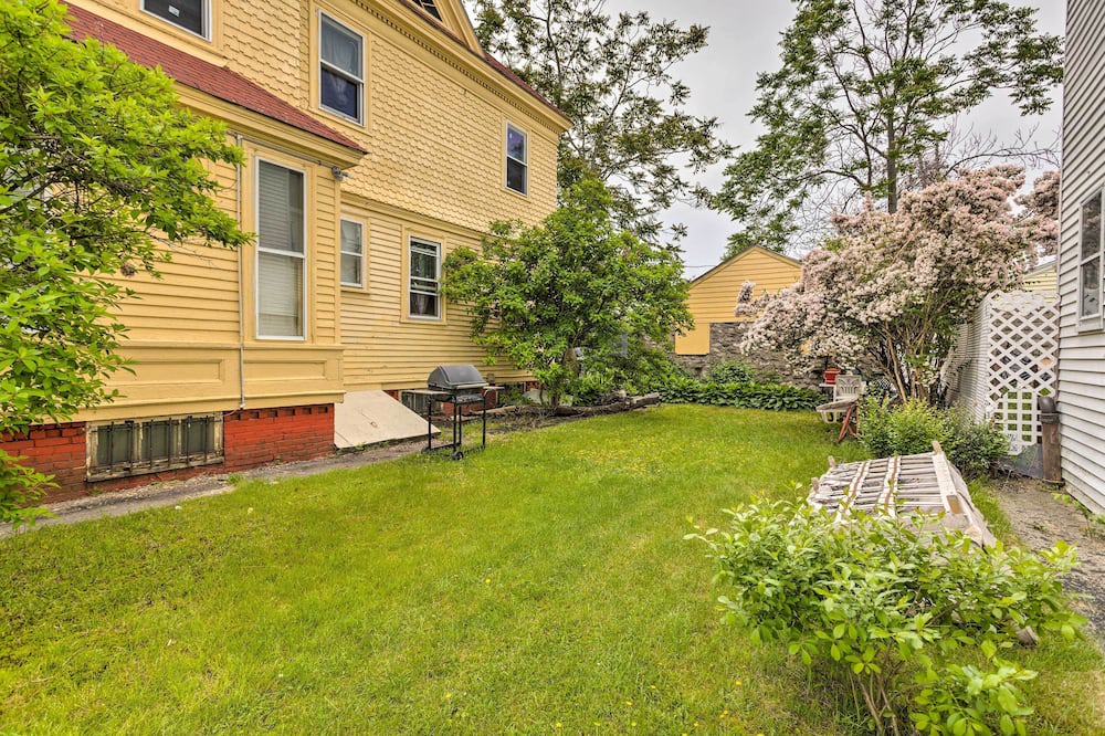 Photo of Outdoor in Lawrence