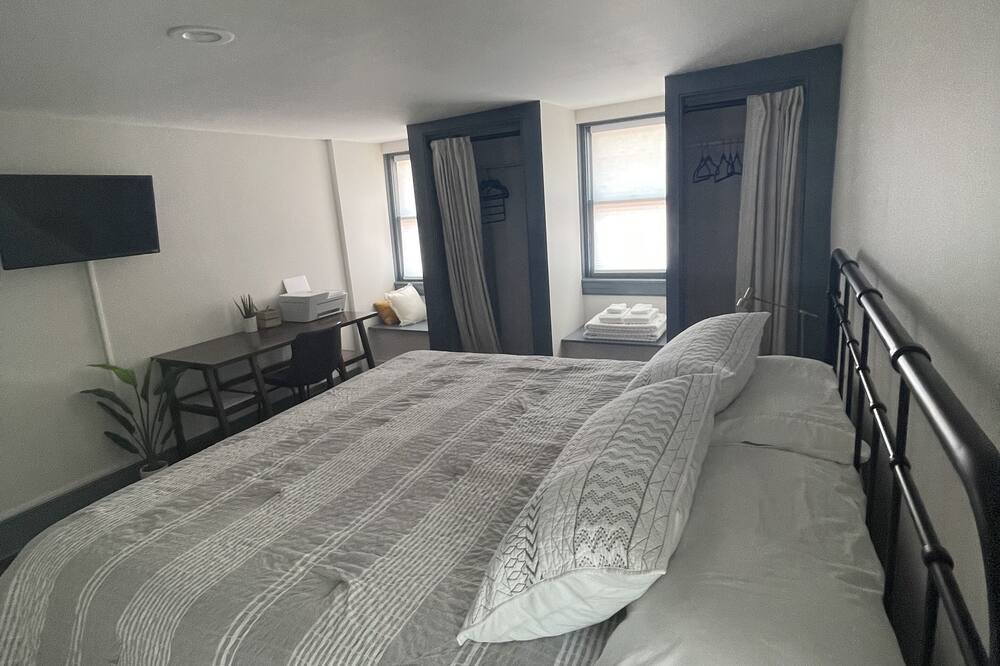 Photo of Bedroom in Shepherdstown