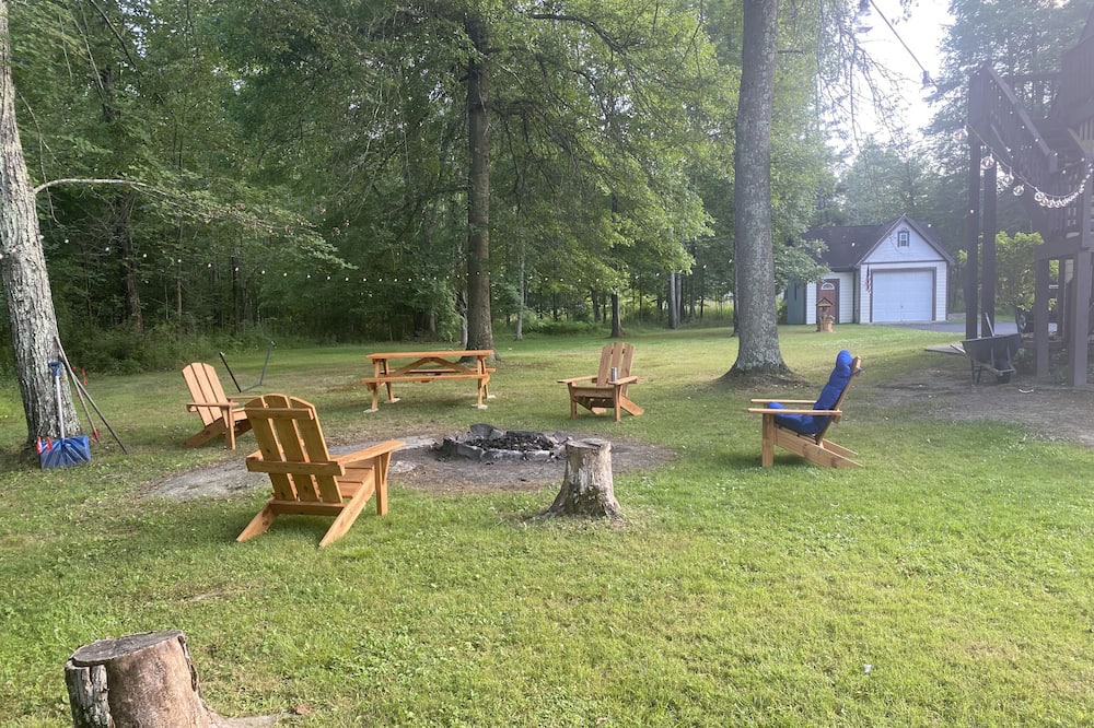 Photo of Outdoor in Thompson Ridge