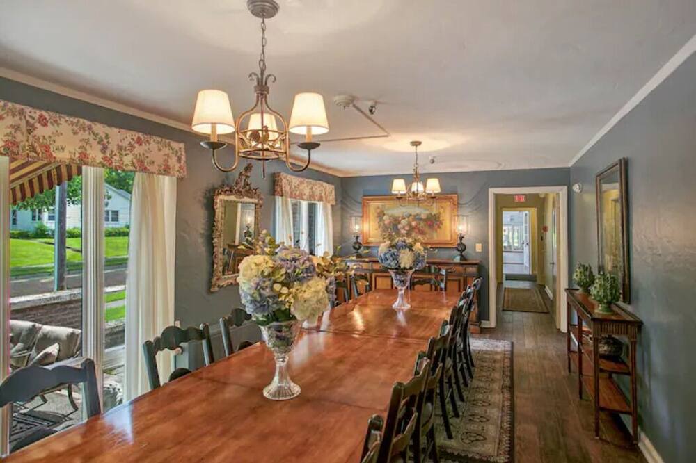Photo of Kitchen in Jamestown