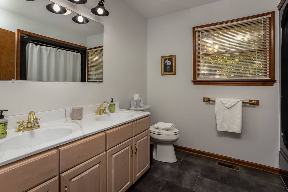 Photo of Bathroom in Elkton