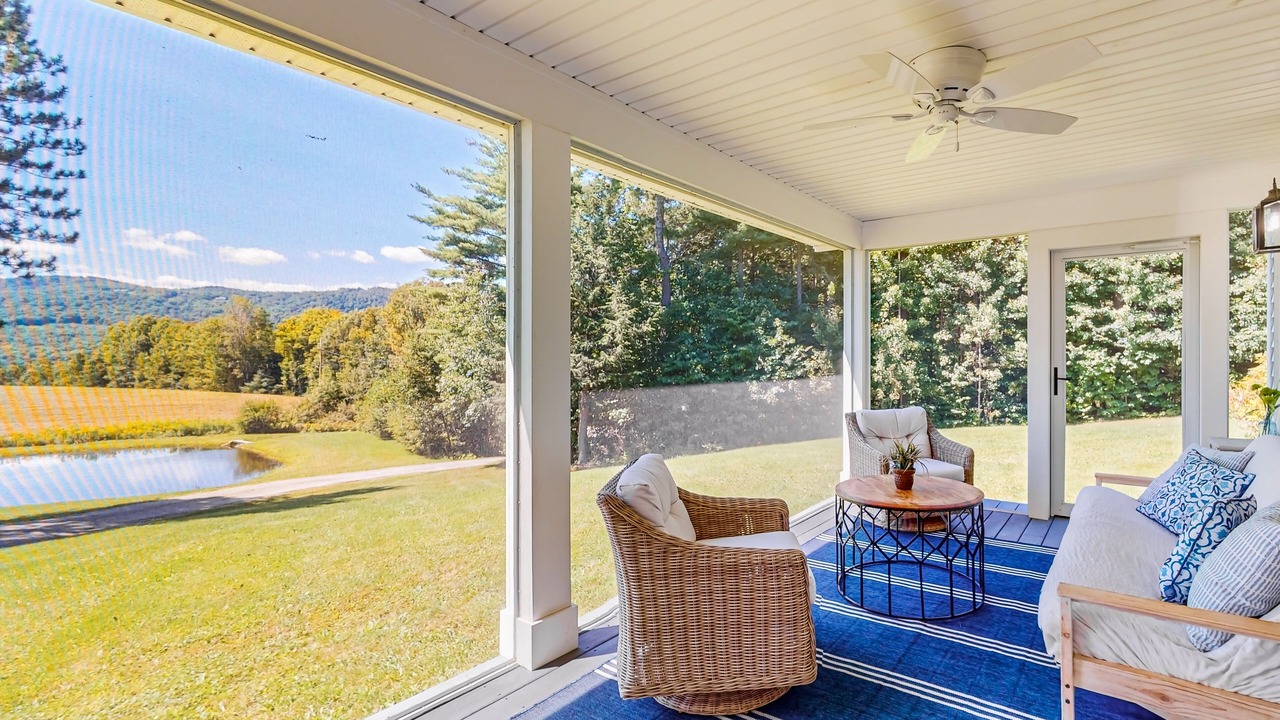 Photo of Patio Balcony in East Dover