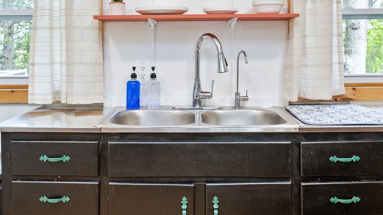 Photo of Kitchen in Scottsburg