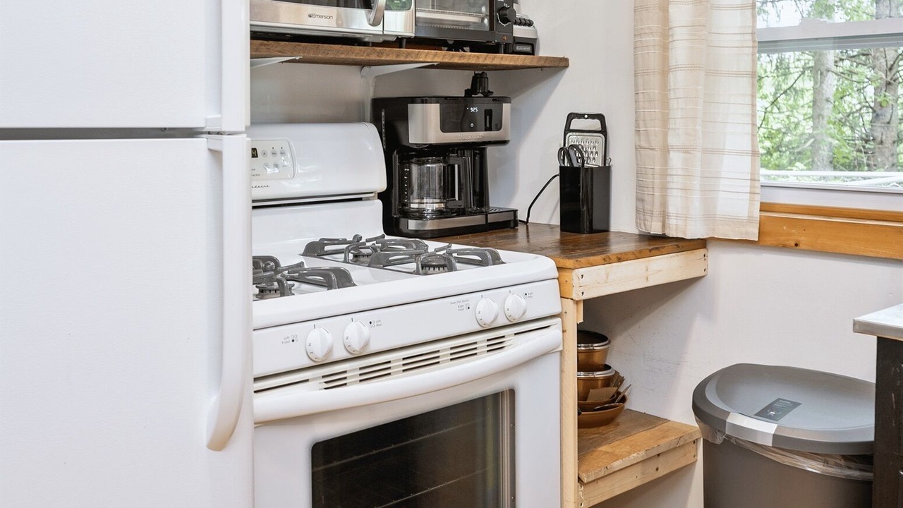 Photo of Kitchen in Scottsburg
