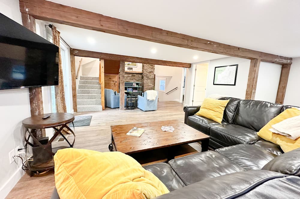 Photo of Bedroom in Conway