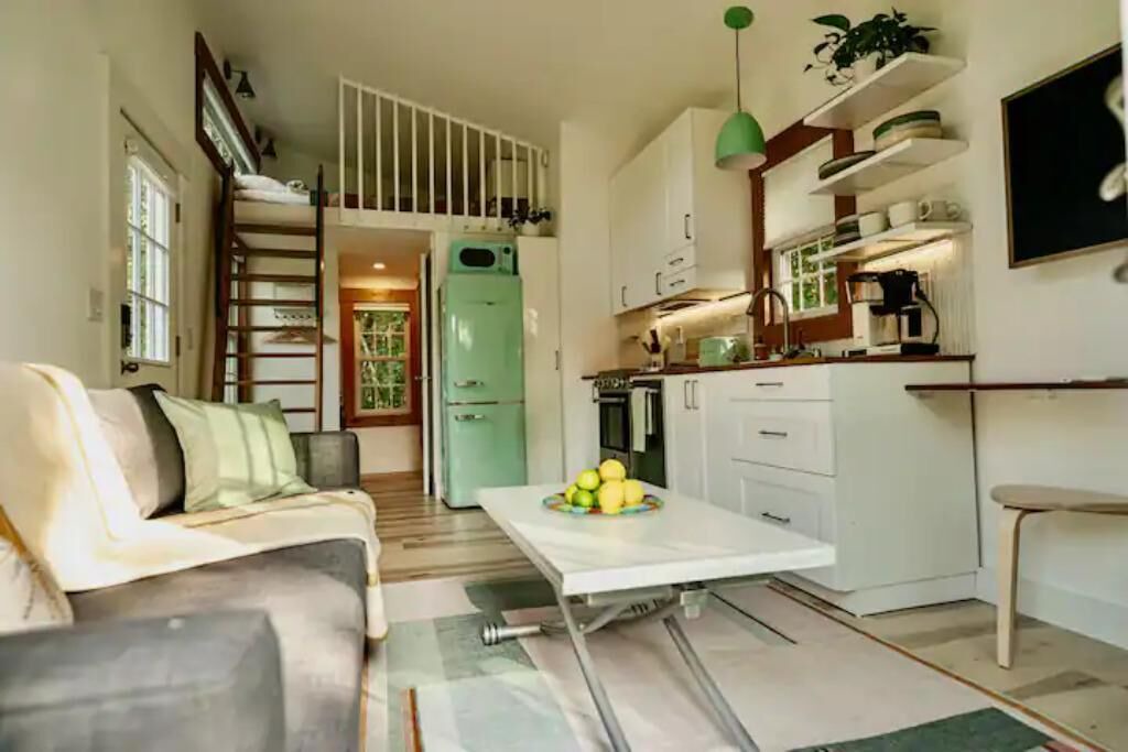 Photo of Livingroom in Brownsville