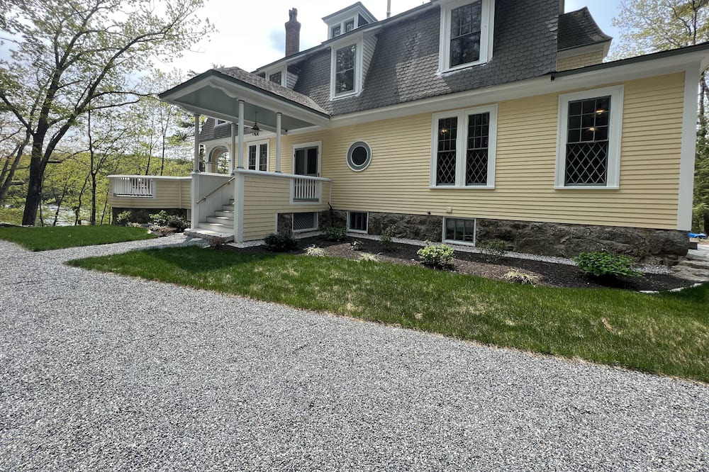 Photo of Outdoor in Holderness