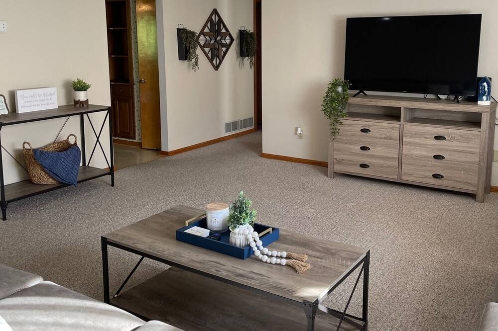 Photo of Livingroom in Ellerslie