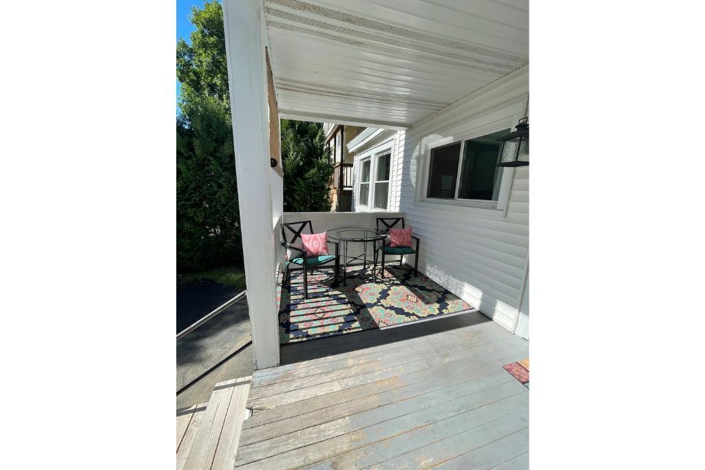 Photo of Patio Balcony in Glens Falls