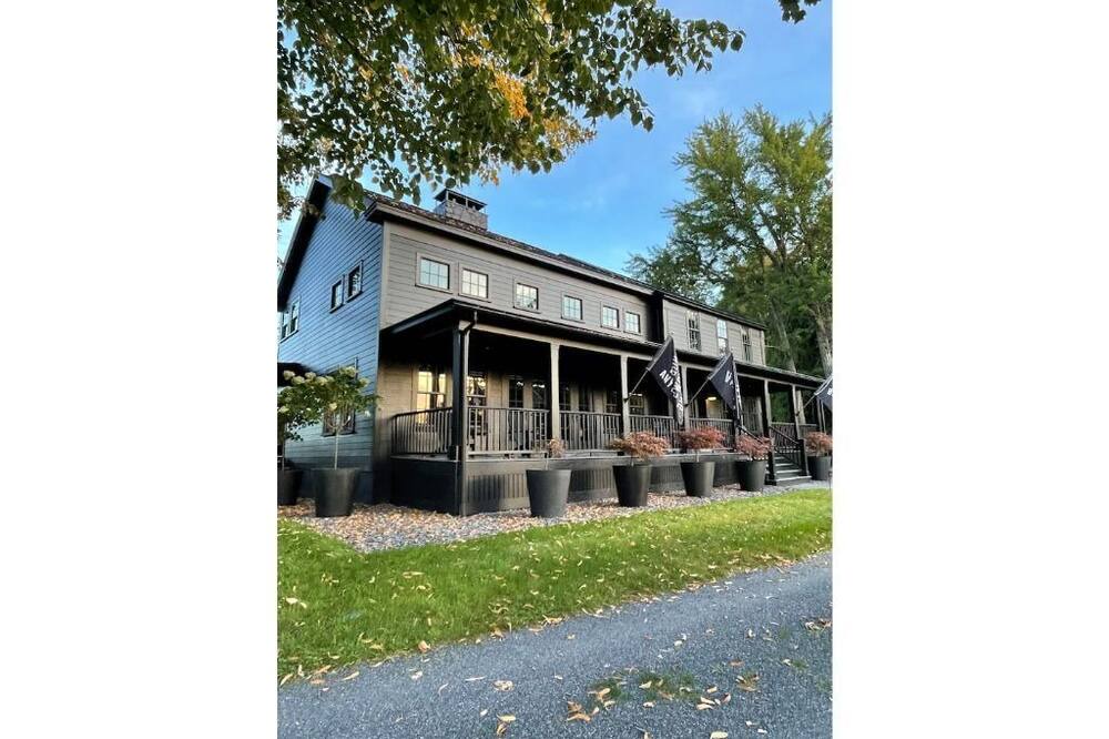 Photo of Outdoor in Stuyvesant