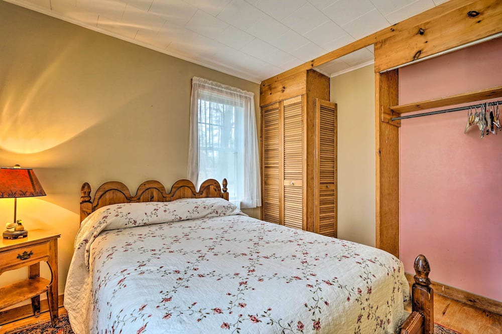 Photo of Bedroom in Poultney