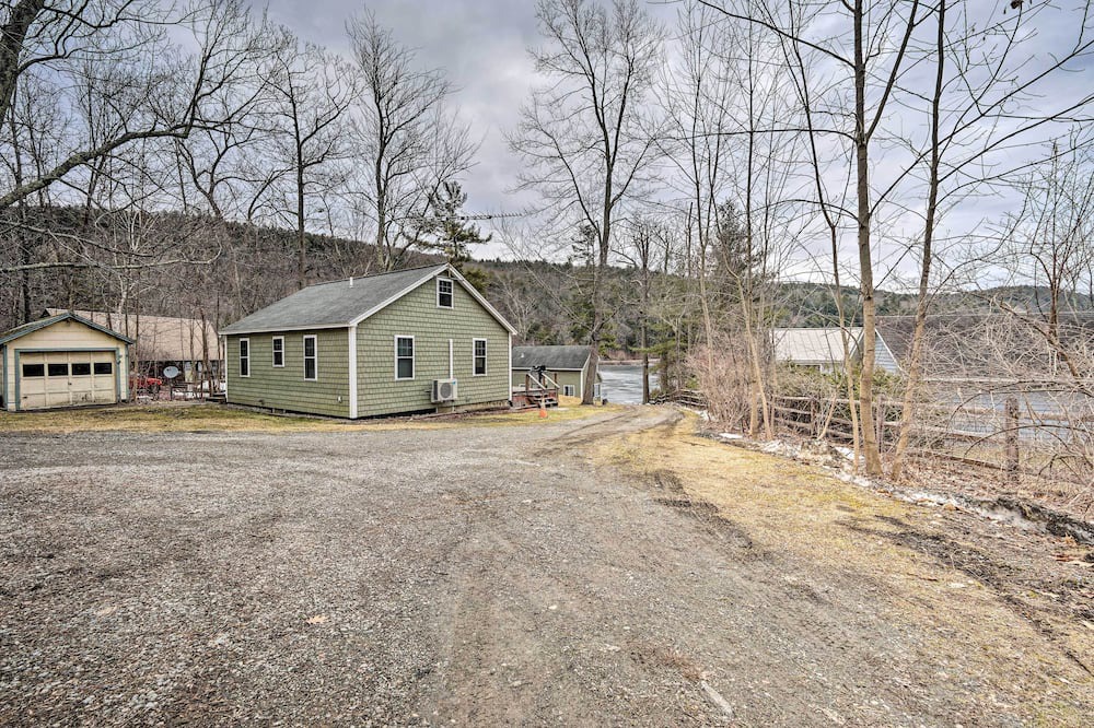 Photo of Outdoor in Poultney