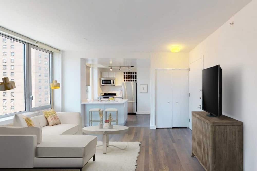 Photo of Livingroom in Manhattan Valley