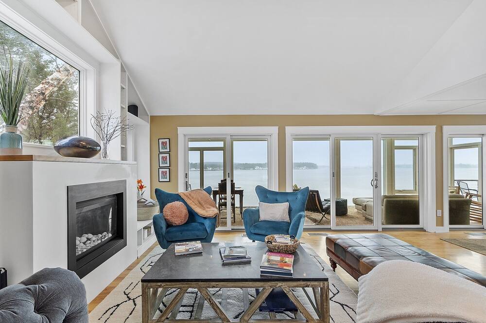 Photo of Livingroom in Dover