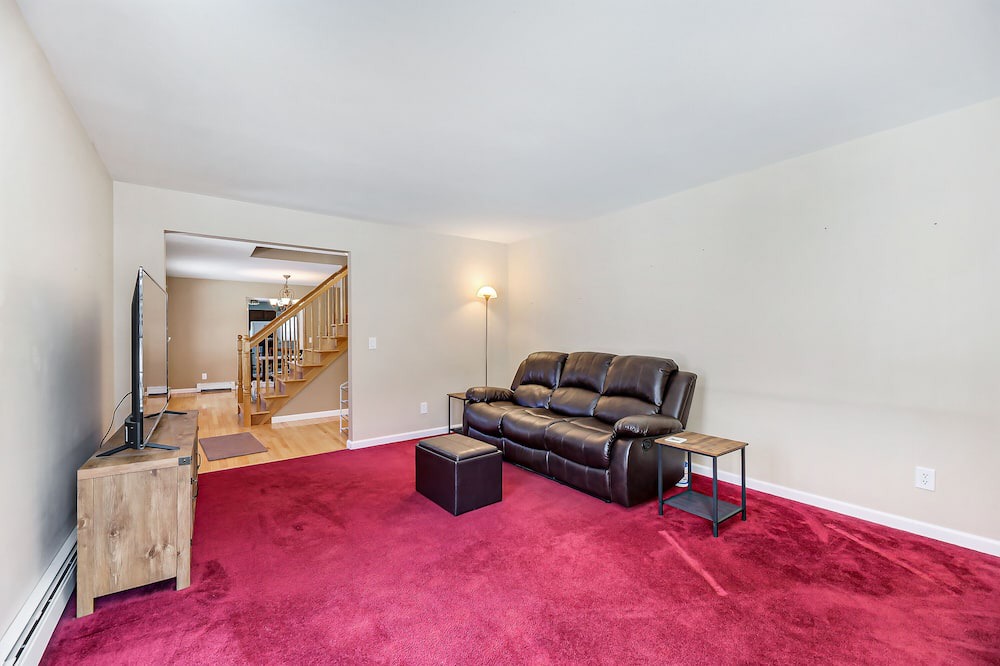Photo of Livingroom in Adams