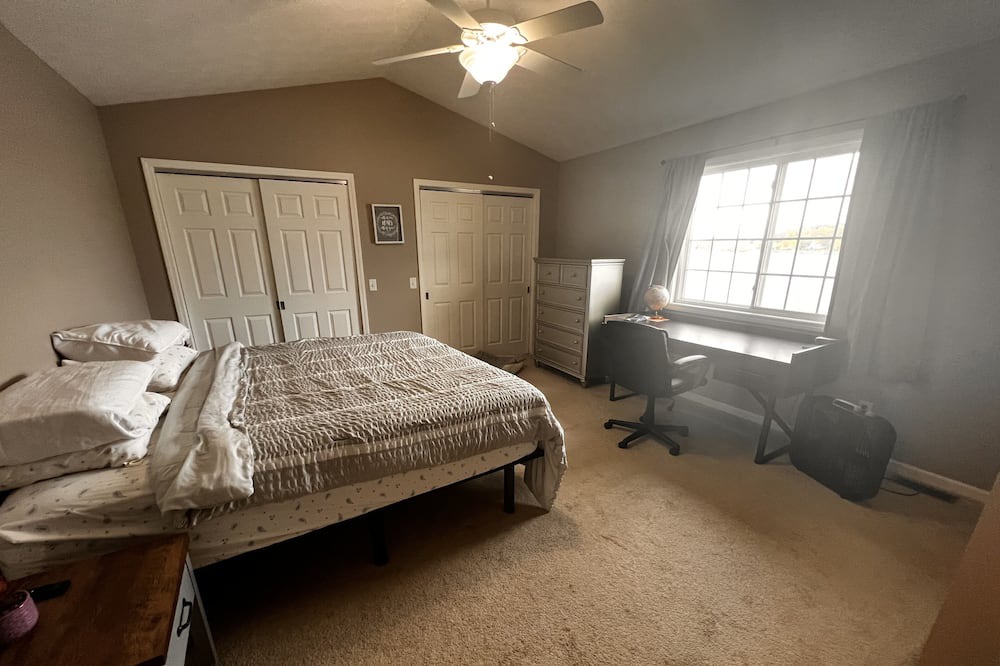 Photo of Bedroom in Perry