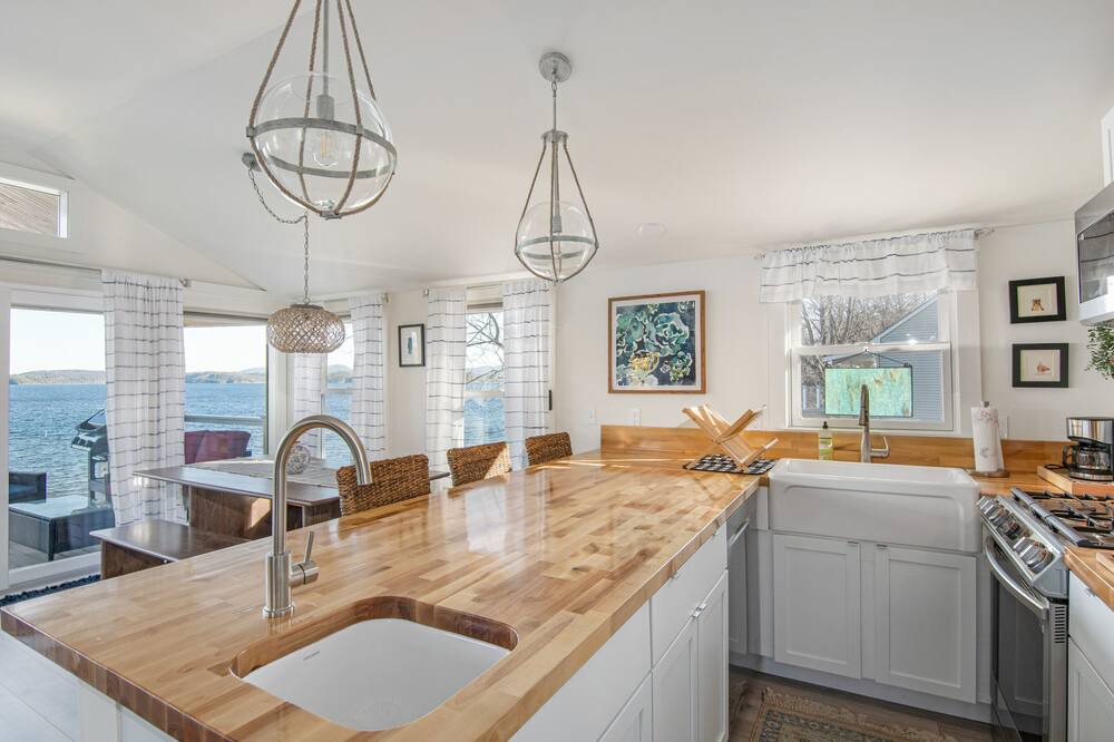 Photo of Kitchen in Malletts Bay
