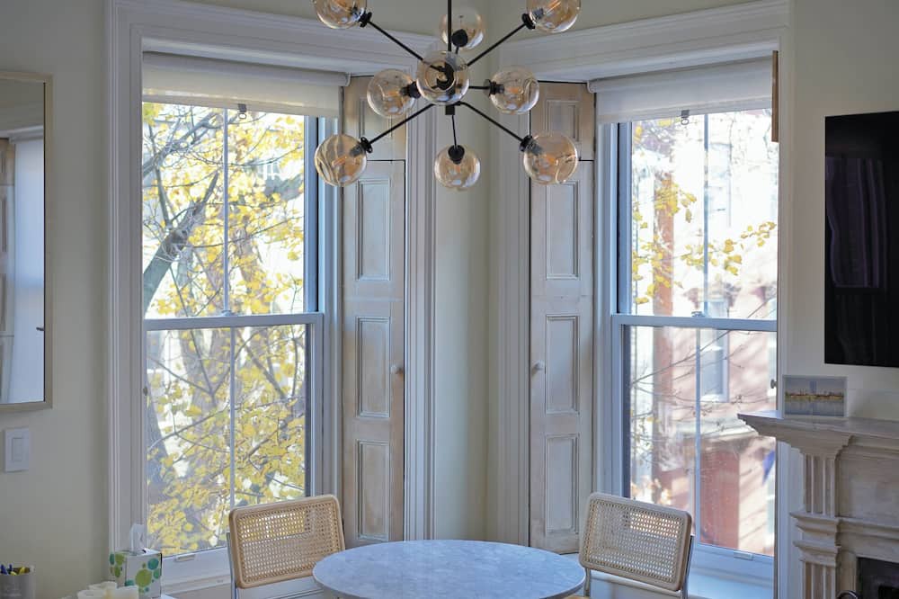 Photo of Bedroom in Thompson Square - Bunker Hill