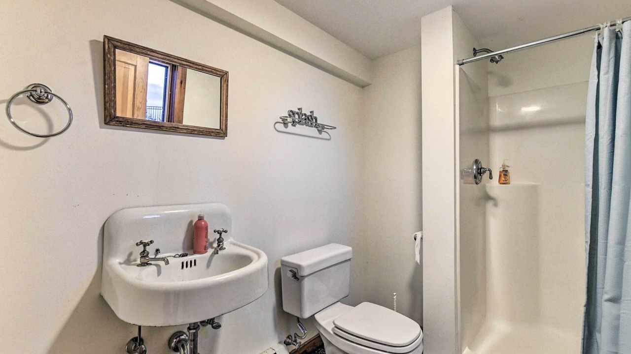 Photo of Bathroom in Shelburne